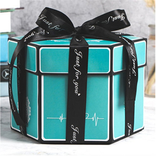 Surprise Love Explosion Gift Box